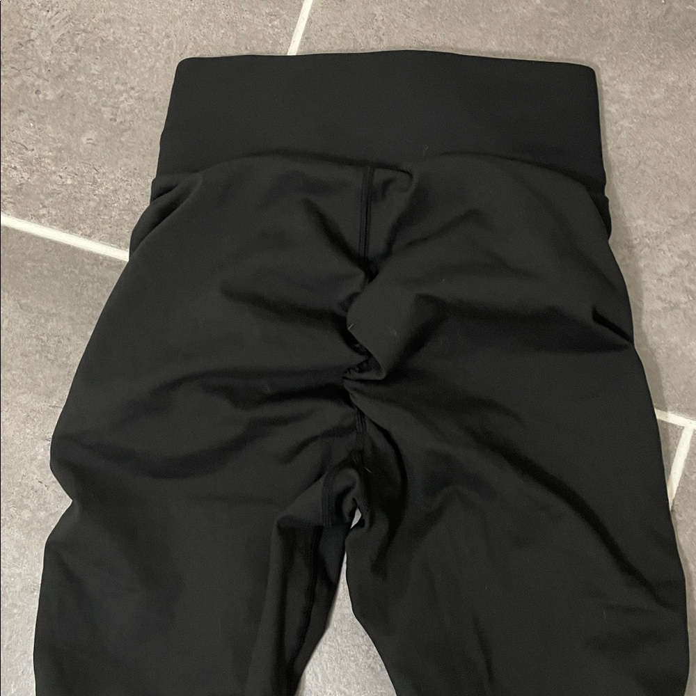 Women's Black Pants - Picture 4 of 10